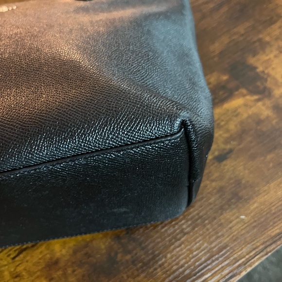 Coach Black saffiano Leather zip top city Tote - Picture 4 of 9